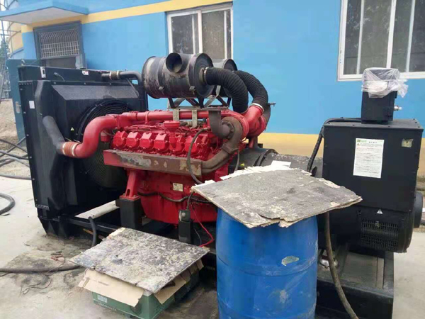 西乌珠穆沁关于柴油发电机组水箱污垢的产生与清理