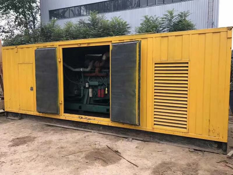 西乌珠穆沁柴油发电机组滤清器内充满机油但压力不足如何进行故障排查？
