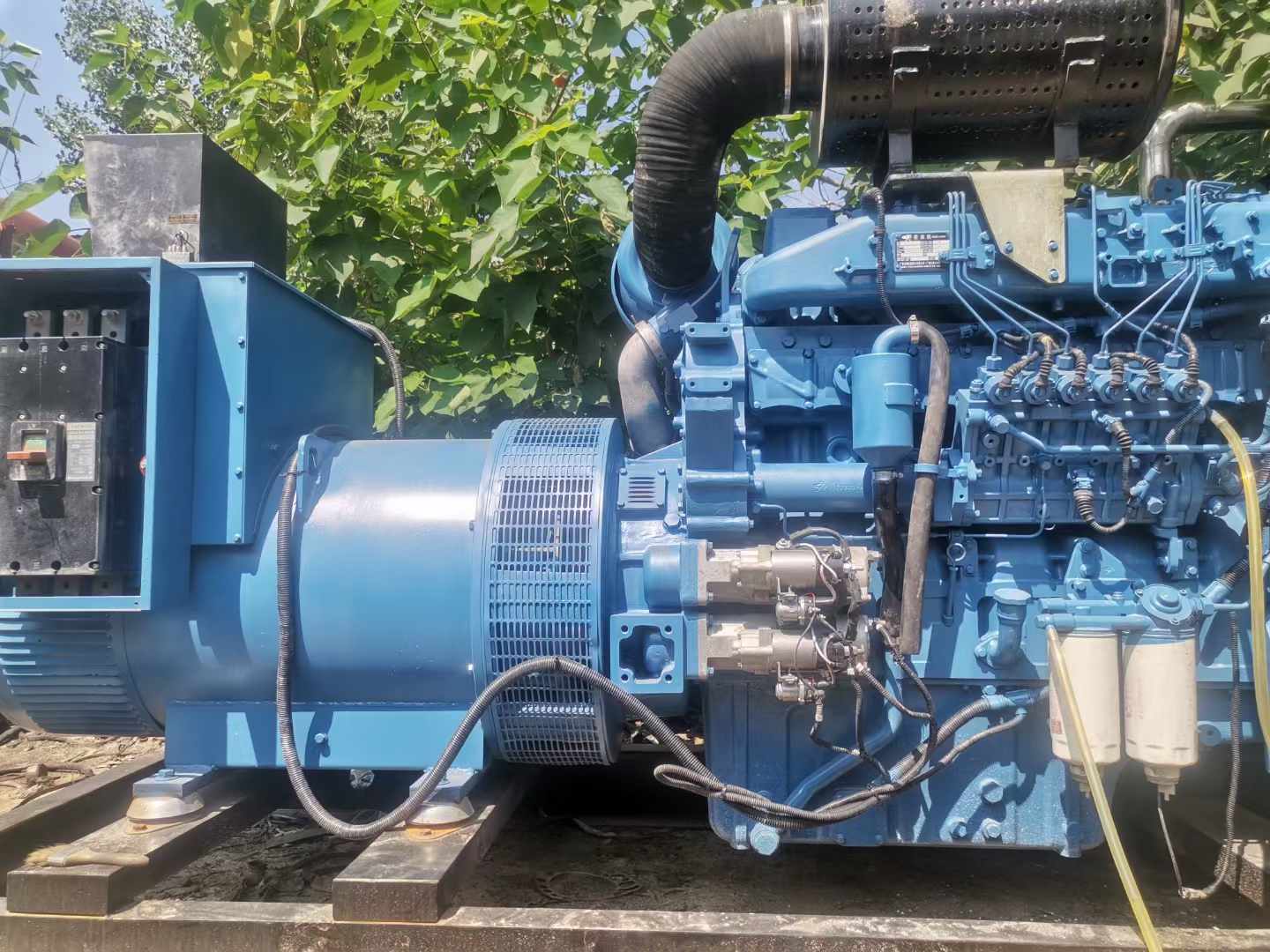 西乌珠穆沁详细说明降低 800kW 柴油发电机输出电流波动的方法